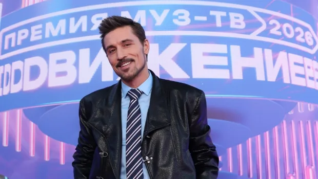 Дима Билан заинтриговал поклонниц переменами во внешности Дима Билан заинтриговал поклонниц переменами во внешности