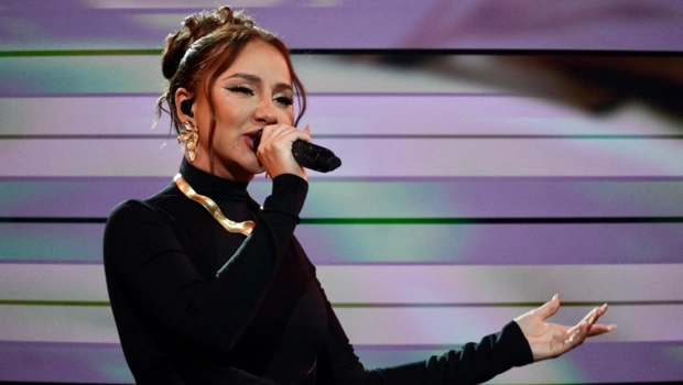 ANNA ASTI поддержала Филиппа Киркорова после падения на сцене «Новой волны»