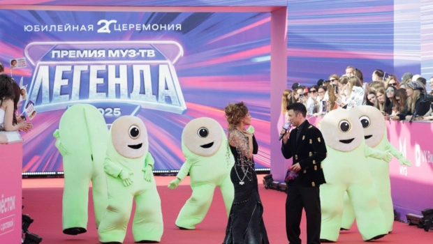 Эволюция эпатажа: самые запоминающиеся образы звезд на Премии «МУЗ-ТВ»