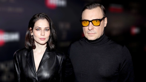 Евгений Цыганов и Юлия Снигирь вместе вышли в свет впервые за долгое время Евгений Цыганов и Юлия Снигирь вместе вышли в свет впервые за долгое время