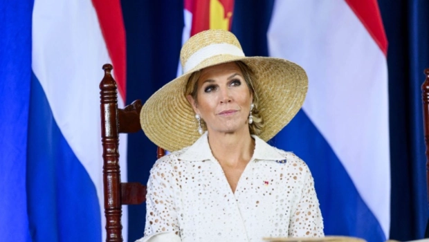 Королева Нидерландов Максима уходит в армию