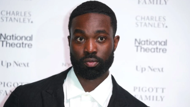 Угрожали убить: на съемках «Гарри Поттера» усилили охрану после травли актера Паапы Эссьеду