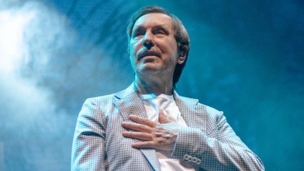 Николай Носков приостановил выступления из-за проблем со здоровьем Николай Носков приостановил выступления из-за проблем со здоровьем