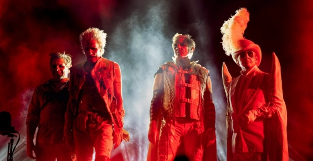 Duran Duran почтили память скончавшегося модельера Энтони Прайса: «Гений, на голову выше остальных» Duran Duran почтили память скончавшегося модельера Энтони Прайса: «Гений, на голову выше остальных»