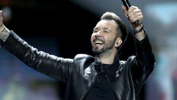 Что скрывает Денис Клявер? Неожиданная трансформация звезды «Чай вдвоем» Что скрывает Денис Клявер? Неожиданная трансформация звезды «Чай вдвоем»