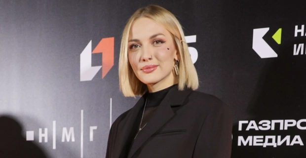 Недавно сыгравшая свадьбу певица Mary Gu заговорила о новом смысле жизни