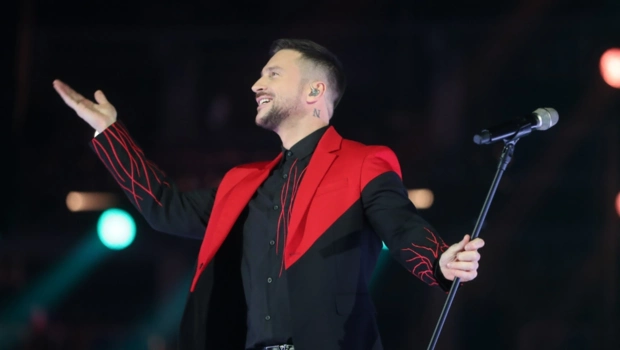 Сергей Лазарев сменил имидж: «Ну а почему бы и ДА?...» Сергей Лазарев сменил имидж: «Ну а почему бы и ДА?...»
