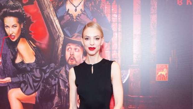 Надежда Сысоева раскрыла детали романа с 25-летним блогером Надежда Сысоева раскрыла детали романа с 25-летним блогером