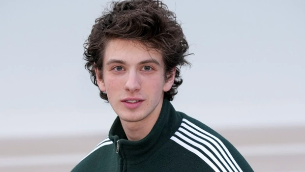 Марк Эйдельштейн опубликовал совместные снимки с британской художницей и подогрел слухи о романе