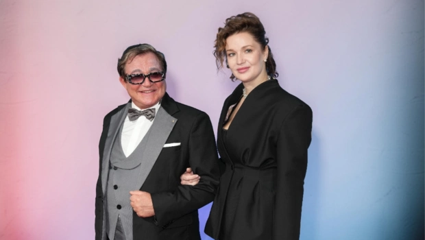 66-летний Дмитрий Дибров поделился впечатлениями о романе с молодой возлюбленной