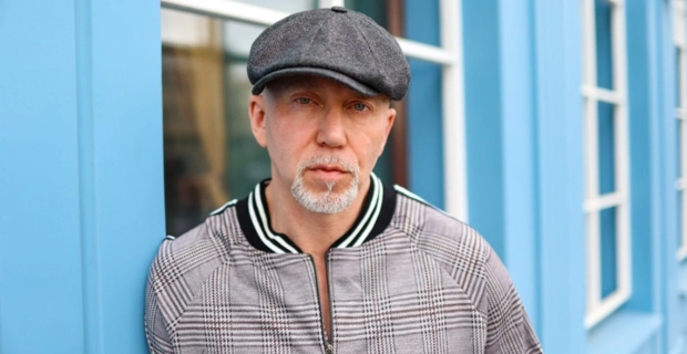 Серега призвал не тратить деньги на брендовую одежду Серега призвал не тратить деньги на брендовую одежду