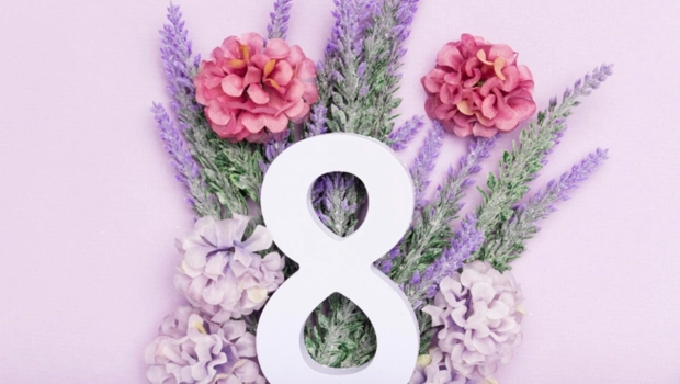 Что подарить на 8 Марта: идеи подарков детям, воспитателям, учителям, коллегам и всем женщинам Что подарить на 8 Марта: идеи подарков детям, воспитателям, учителям, коллегам и всем женщинам