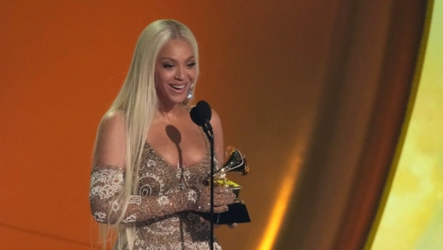 Бейонсе стала миллиардершей Бейонсе стала миллиардершей