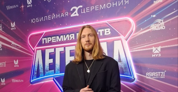 IVAN рассказал, за кого будет болеть на Премии 2025 и где хранит свою первую тарелку МУЗ-ТВ
