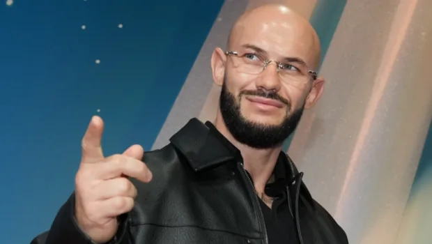 Джиган показал архивное видео с детьми с отдыха на курорте Джиган показал архивное видео с детьми с отдыха на курорте