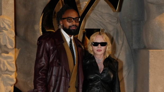 Мадонна обручилась с 29-летним возлюбленным