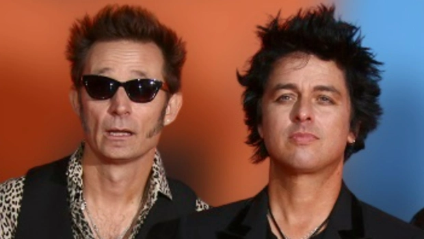 Майк Дернт о первой встрече с Билли Джо Армстронгом — они придумали Green Day в 10-летнем возрасте