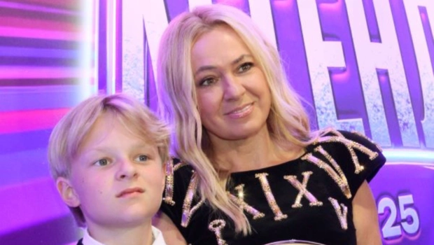 Яна Рудковская заступилась за сына после критики его фигурного катания Яна Рудковская заступилась за сына после критики его фигурного катания