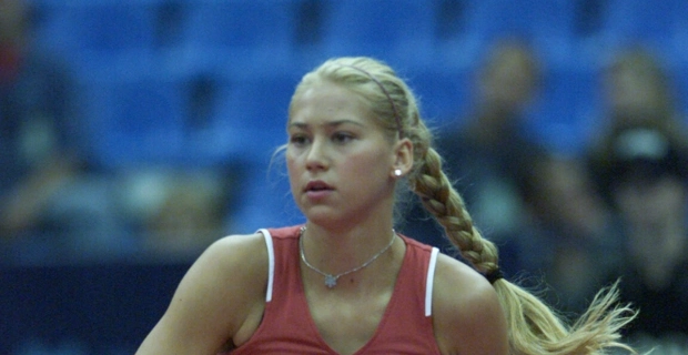 Анна Курникова впервые опубликовала фото всех детей от Энрике Иглесиаса