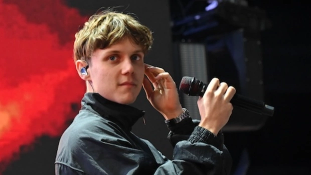 Ваня Дмитриенко объяснил секрет неугасающей популярности Филиппа Киркорова Ваня Дмитриенко объяснил секрет неугасающей популярности Филиппа Киркорова