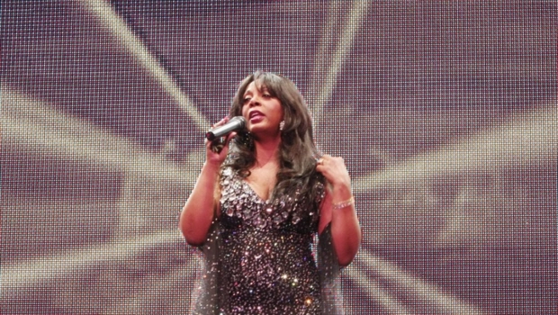 Донна Саммер посмертно включена в Зал славы авторов песен Донна Саммер посмертно включена в Зал славы авторов песен