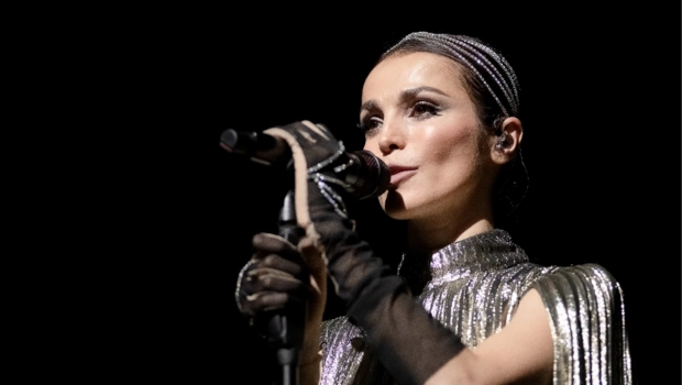 Сати Казанова опубликовала нежные снимки со своей мамой