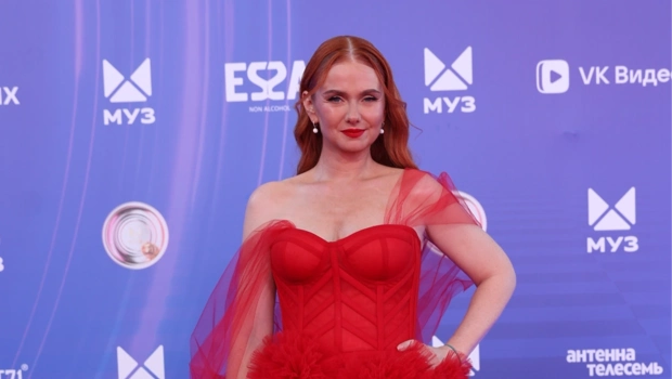 Лена Катина рассказала о свое новой песне Лена Катина рассказала о свое новой песне