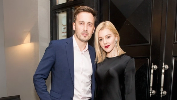 Муж Юлианны Карауловой трогательно поздравил певицу с 38-летием