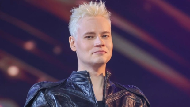 SHAMAN оплатил установку дорогостоящих брекетов школьнице из Северодвинска SHAMAN оплатил установку дорогостоящих брекетов школьнице из Северодвинска