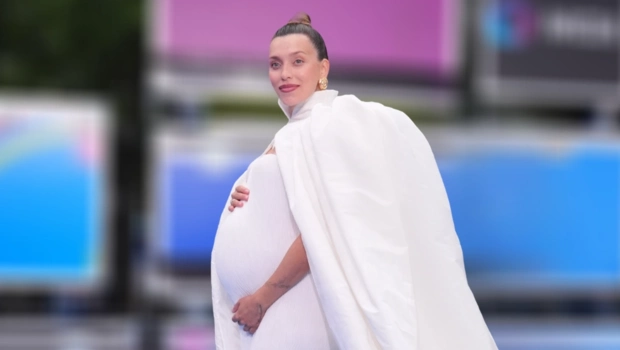 Вновь ставшая мамой Регина Тодоренко заговорила о планах на четвертого ребенка Вновь ставшая мамой Регина Тодоренко заговорила о планах на четвертого ребенка