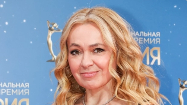 Евгения Медведева, Анна Щербакова и Александра Трусова выступят в шоу Плющенко