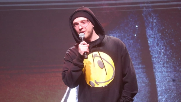 Егор Крид сделал первые шаги без костылей раньше назначенного врачами срока Егор Крид сделал первые шаги без костылей раньше назначенного врачами срока