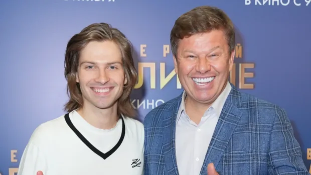 Сын Дмитрия Губерниева официально оформил отношения с возлюбленной Сын Дмитрия Губерниева официально оформил отношения с возлюбленной