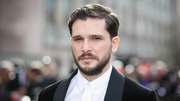 Звезда «Игры престолов» Кит Харингтон возмутился требованием фанатов франшизы переснять финал