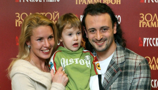 Сын Ильи Авербуха и Ирины Лобачевой впервые показал фото с возлюбленной: «Красивая пара»