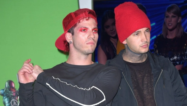 Twenty One Pilots во второй раз возглавили Billboard 200 с новым альбомом