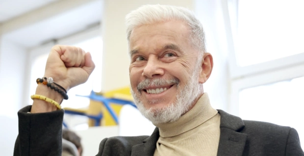 Олег Газманов раскрыл свою единственную вредную привычку: «Проживу на пять лет меньше»