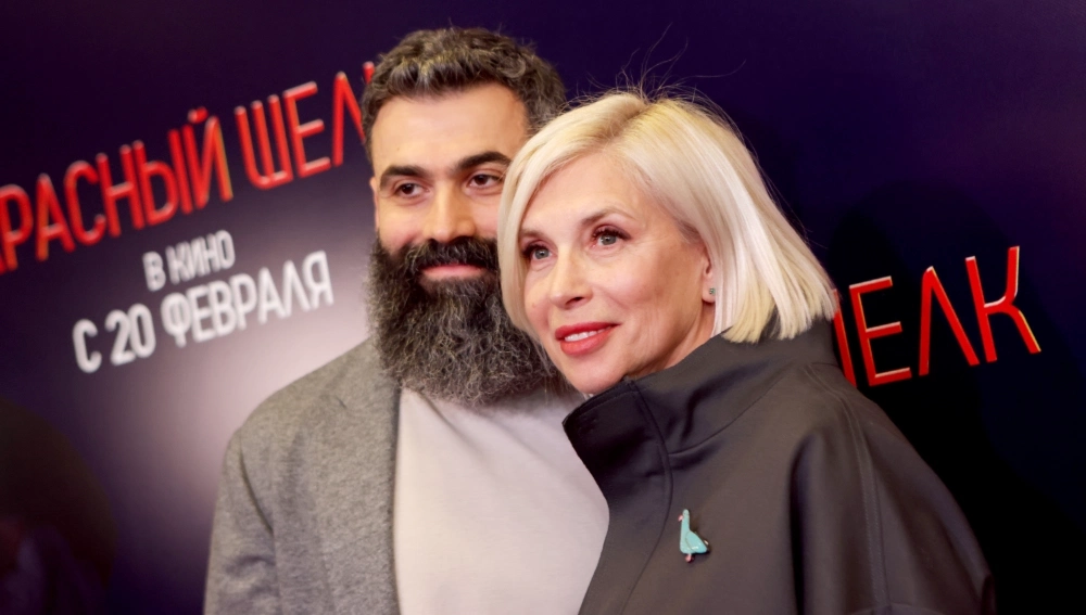 Мультфильм порно Рапунцель немересі мен әжесінің жыныстық қатынасы