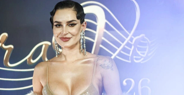 Севиль высказалась о сравнениях с коллегами по сцене: «Классно мотивирует»