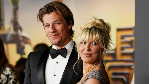 Милли Бобби Браун о воспитании удочеренной малышки: «Придерживаемся с мужем принципа 50 на 50» Милли Бобби Браун о воспитании удочеренной малышки: «Придерживаемся с мужем принципа 50 на 50»