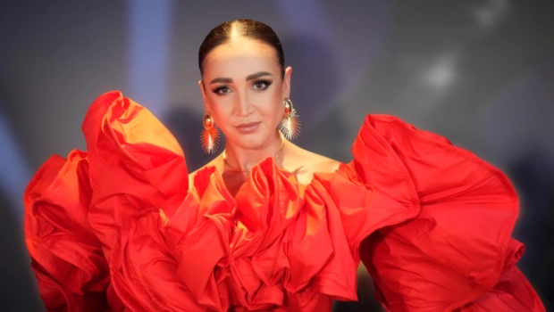 Ольга Бузова похвасталась огромным букетом и романтическим ужином Ольга Бузова похвасталась огромным букетом и романтическим ужином