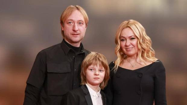 Сын Яны Рудковской и Евгения Плющенко победил в турнире с единственным участником Сын Яны Рудковской и Евгения Плющенко победил в турнире с единственным участником