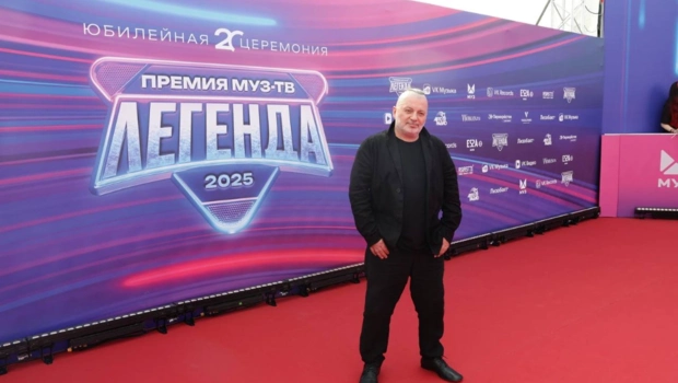Рок-звезда Вадим Самойлов на МУЗ-ТВ 2025 назвал легенд шоу-бизнеса