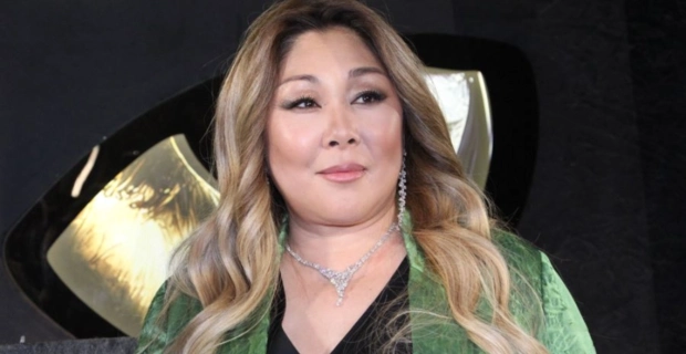 Аните Цой испортили дорогие костюмы перед юбилейным концертом: ущерб составил более 5 млн рублей