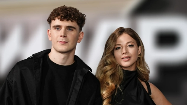 Блогеры Аня Покров и Артур Бабич официально расписались в Санкт-Петербурге