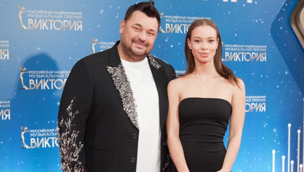 Сергей Жуков показал повзрослевшую дочь и трогательно поздравил ее с днем рождения Сергей Жуков показал повзрослевшую дочь и трогательно поздравил ее с днем рождения