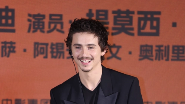 Тимоти Шаламе намерен снять фильм по роману Ричарда Пауэрса «Игровая площадка» Тимоти Шаламе намерен снять фильм по роману Ричарда Пауэрса «Игровая площадка»