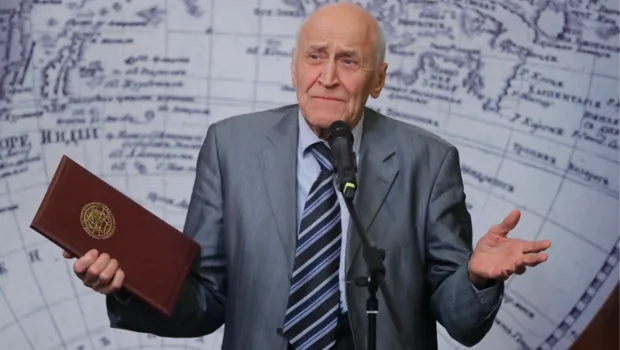 89-летний Николай Дроздов возобновит музыкальную карьеру