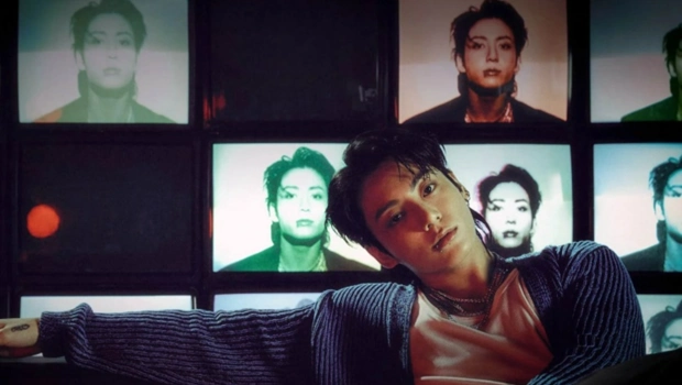 Чонгук из BTS раскрыл планы на будущее в музыке: «Хочу показать другую сторону себя» Чонгук из BTS раскрыл планы на будущее в музыке: «Хочу показать другую сторону себя»