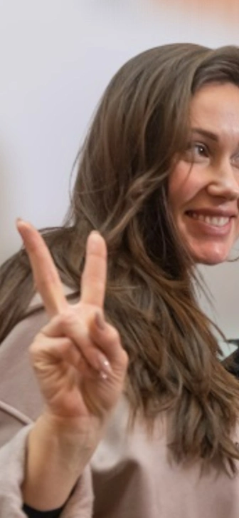 Елена Товстик надеется вернуть ушедшего к Полине Дибровой мужа: «Точка не поставлена»